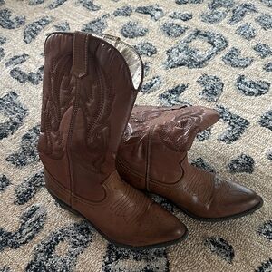 Coconuts by Matisse Brown Heeled Boots